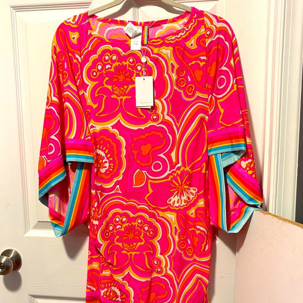 NWT Trina Turk Vibrant Pink Dress with Bat Wing  Sleeves